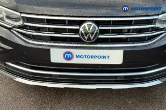 Volkswagen Tiguan Elegance Automatic Petrol Plug-In Hybrid SUV - Stock Number (1691211) - 43rd supplementary image