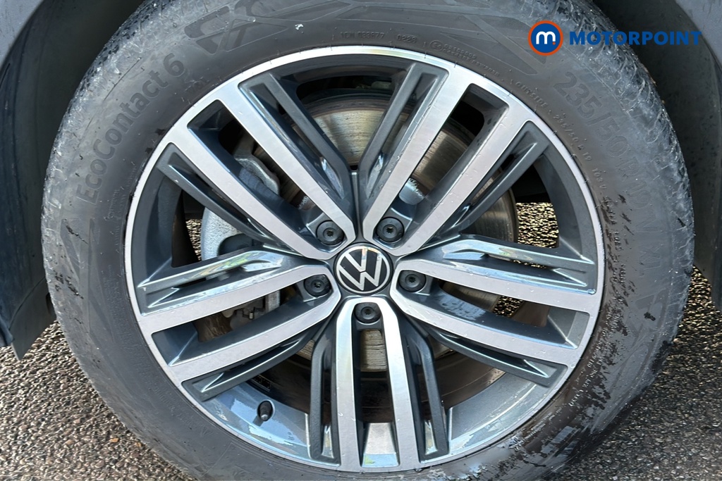 Volkswagen Tiguan Elegance Automatic Petrol Plug-In Hybrid SUV - Stock Number (1691211) - 44th supplementary image