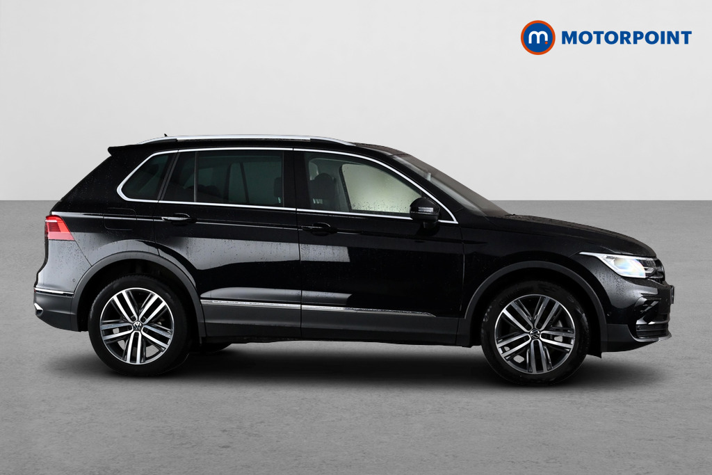Volkswagen Tiguan Elegance Automatic Petrol Plug-In Hybrid SUV - Stock Number (1691211) - Passenger side