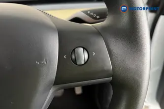 Tesla Model Y Rwd 5Dr Auto Automatic Electric SUV - Stock Number (1691266) - 3rd supplementary image