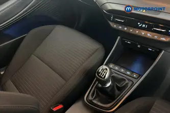Hyundai I20 Premium Manual Petrol Hatchback - Stock Number (1691525) - 15th supplementary image