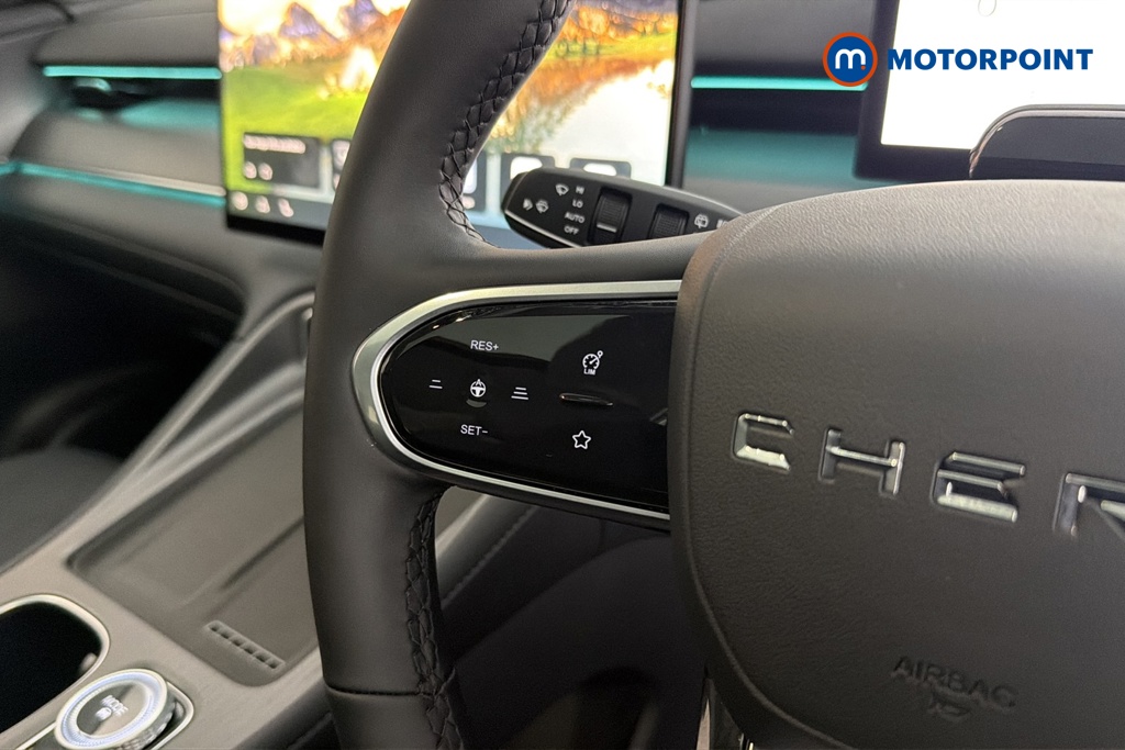 Chery Tiggo 8 Summit Automatic Petrol Plug-In Hybrid SUV - Stock Number (1691766) - 4th supplementary image