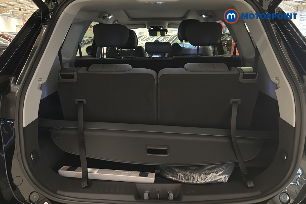 Chery Tiggo 8 Summit Automatic Petrol Plug-In Hybrid SUV - Stock Number (1691861) - 32nd supplementary image