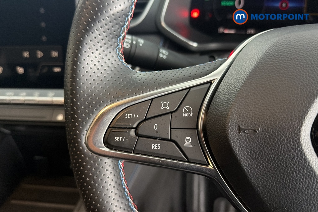 Renault Captur Esprit Alpine Automatic Petrol-Electric Hybrid SUV - Stock Number (1691930) - 4th supplementary image