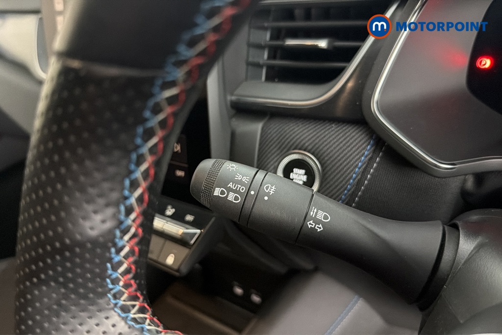 Renault Captur Esprit Alpine Automatic Petrol-Electric Hybrid SUV - Stock Number (1691930) - 5th supplementary image