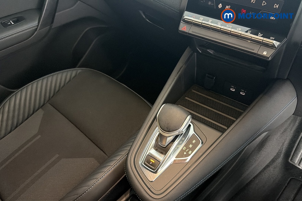 Renault Captur Esprit Alpine Automatic Petrol-Electric Hybrid SUV - Stock Number (1691930) - 15th supplementary image