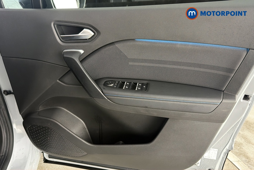 Renault Captur Esprit Alpine Automatic Petrol-Electric Hybrid SUV - Stock Number (1691930) - 18th supplementary image