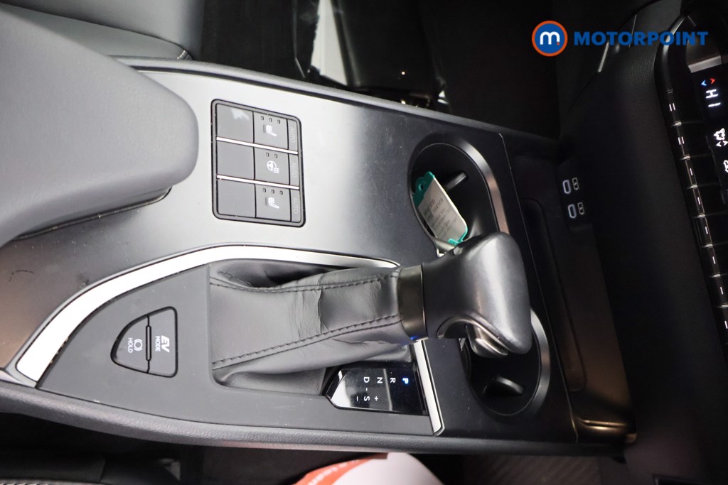 Lexus UX F-Sport Design Automatic Petrol-Electric Hybrid SUV - Stock Number (1692338) - 10th supplementary image