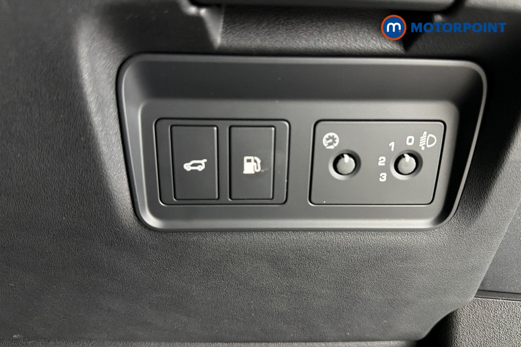 Land Rover Range Rover Evoque S Automatic Petrol Plug-In Hybrid SUV - Stock Number (1692409) - 11th supplementary image