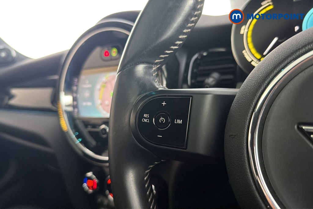 Mini Hatchback Cooper S Level 3 Automatic Electric Hatchback - Stock Number (1692585) - 4th supplementary image