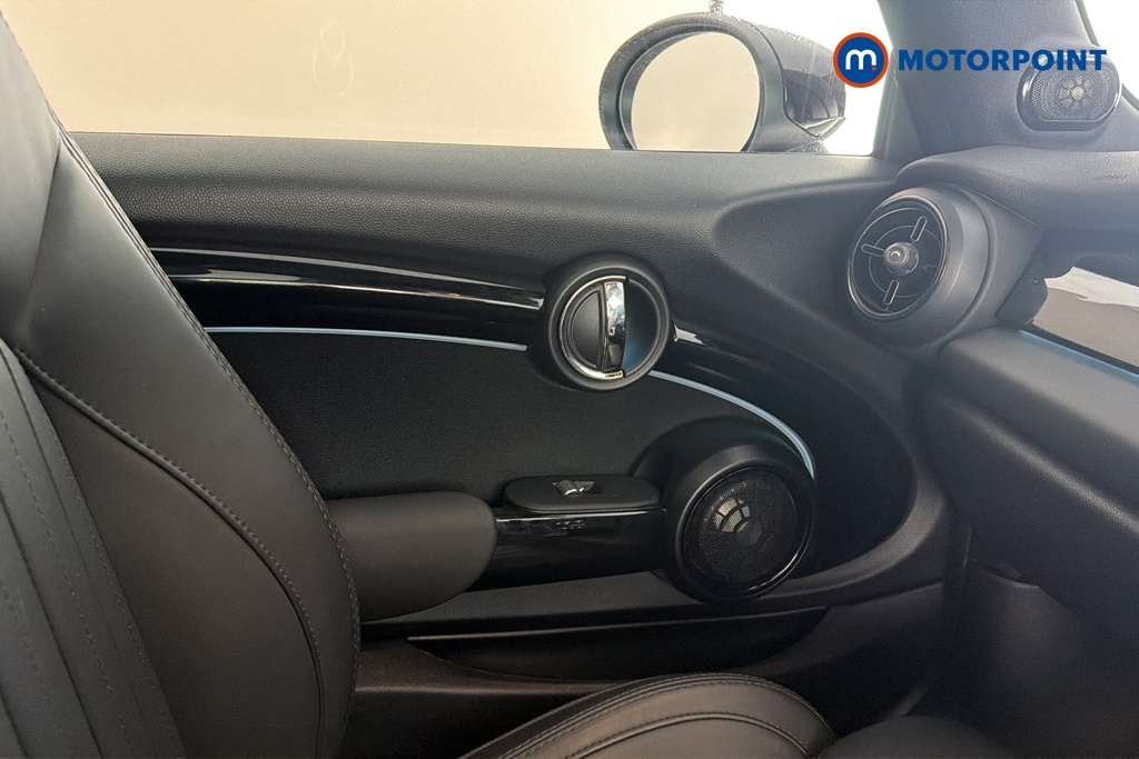 Mini Hatchback Cooper S Level 3 Automatic Electric Hatchback - Stock Number (1692585) - 10th supplementary image