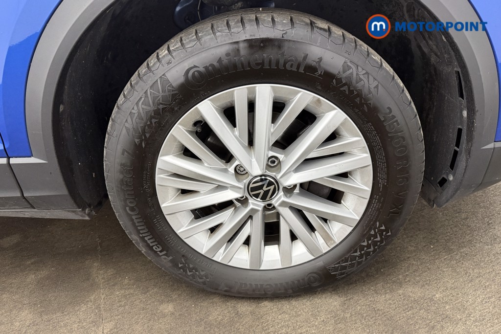 Volkswagen T-Roc Life Manual Petrol SUV - Stock Number (1692787) - 4th supplementary image