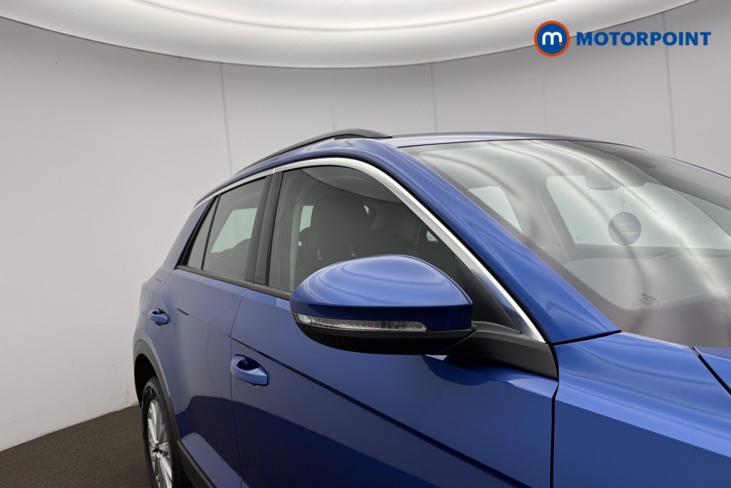 Volkswagen T-Roc Life Manual Petrol SUV - Stock Number (1692787) - 5th supplementary image