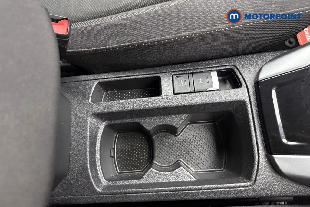 Volkswagen T-Roc Life Manual Petrol SUV - Stock Number (1692787) - 28th supplementary image