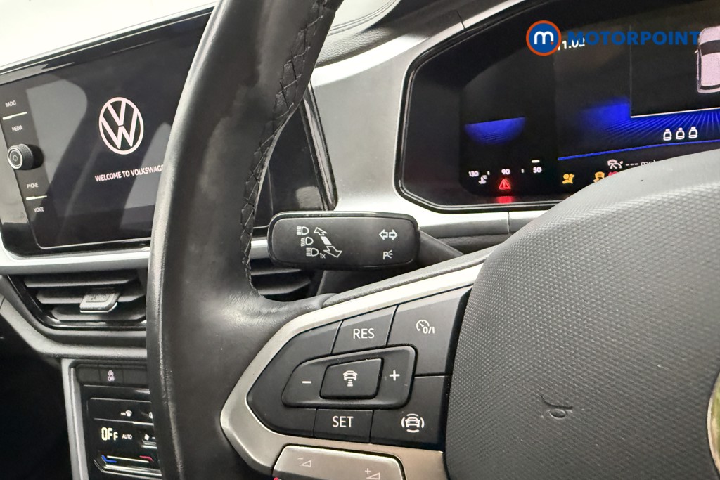 Volkswagen T-Roc Life Manual Petrol SUV - Stock Number (1692787) - 30th supplementary image