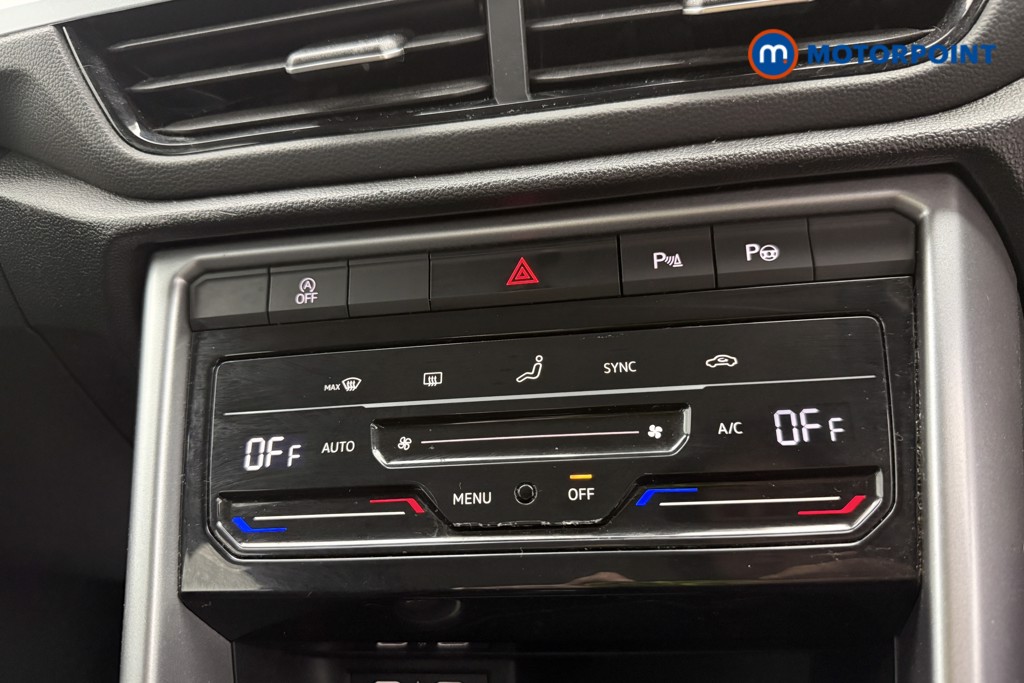 Volkswagen T-Roc Life Manual Petrol SUV - Stock Number (1692787) - 35th supplementary image