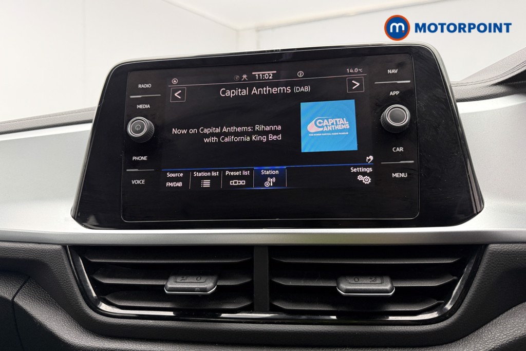 Volkswagen T-Roc Life Manual Petrol SUV - Stock Number (1692787) - 38th supplementary image