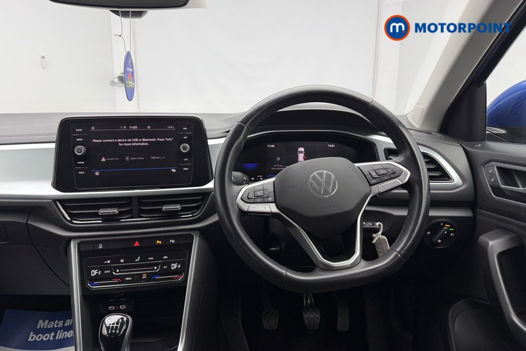 Volkswagen T-Roc Life Manual Petrol SUV - Stock Number (1692787) - 41st supplementary image