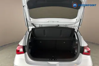 Hyundai I20 Tech Line Automatic Petrol Hatchback - Stock Number (1692857) - 30th supplementary image