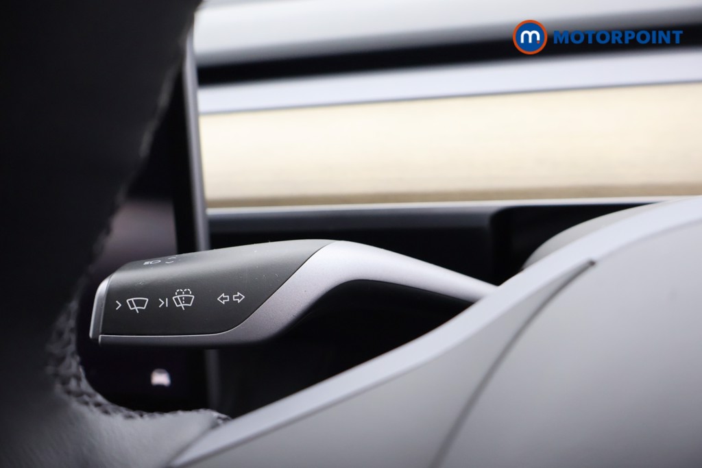 Tesla Model Y Long Range Automatic Electric SUV - Stock Number (1692900) - 4th supplementary image