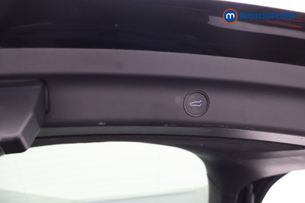 Tesla Model Y Long Range Automatic Electric SUV - Stock Number (1692900) - 21st supplementary image