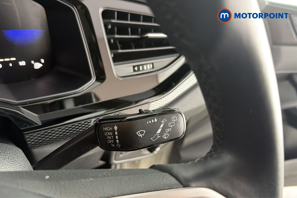 Volkswagen Polo Life Manual Petrol Hatchback - Stock Number (1692967) - 6th supplementary image