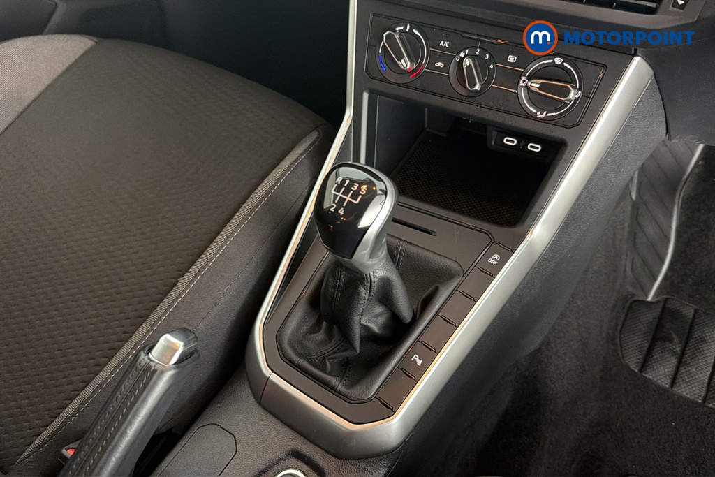 Volkswagen Polo Life Manual Petrol Hatchback - Stock Number (1692967) - 15th supplementary image