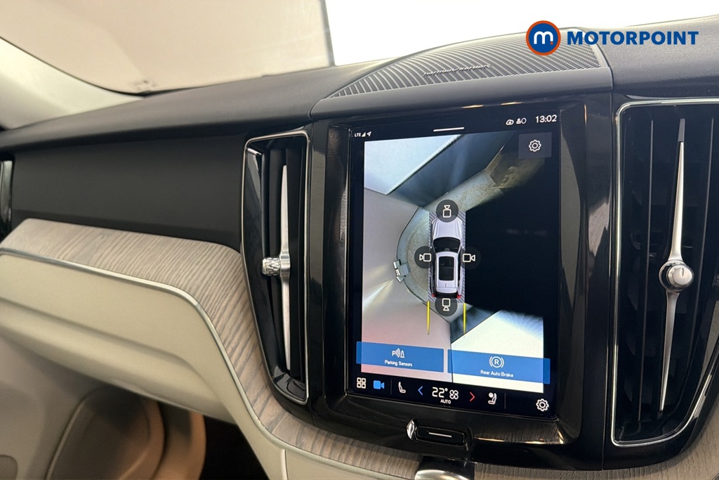 Volvo Xc60 Plus Automatic Petrol SUV - Stock Number (1693344) - 13th supplementary image