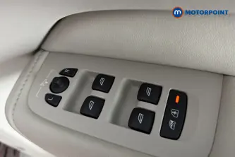 Volvo Xc60 Plus Automatic Petrol SUV - Stock Number (1693344) - 19th supplementary image