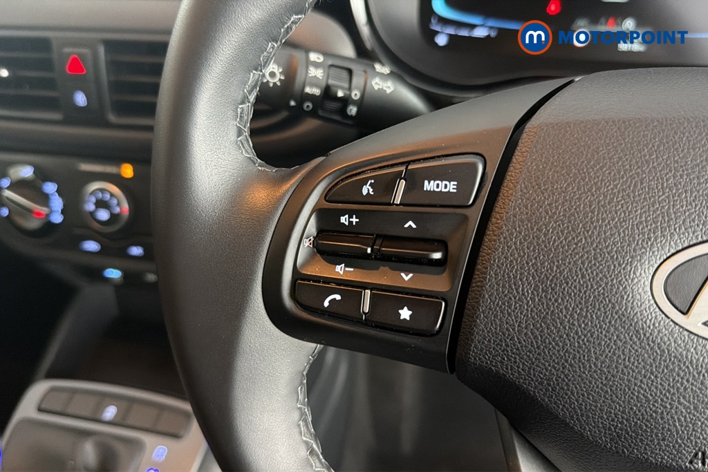 Hyundai I10 Advance Automatic Petrol Hatchback - Stock Number (1693351) - 4th supplementary image