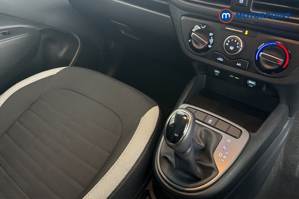 Hyundai I10 Advance Automatic Petrol Hatchback - Stock Number (1693351) - 15th supplementary image