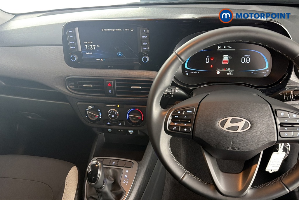 Hyundai I10 Advance Automatic Petrol Hatchback - Stock Number (1693351) - 1st supplementary image
