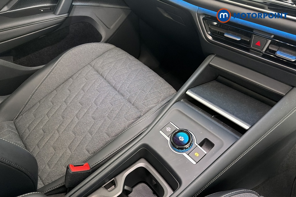 Volkswagen Tiguan Life Automatic Petrol SUV - Stock Number (1694236) - 15th supplementary image