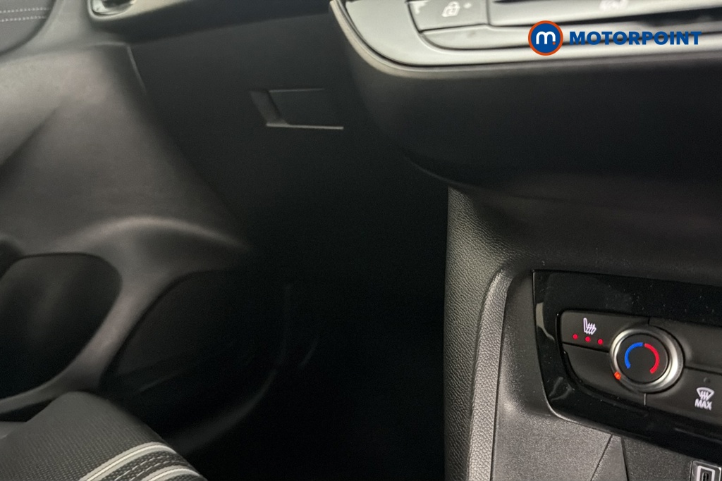 Vauxhall Corsa YES Manual Petrol Hatchback - Stock Number (1639897) - 14th supplementary image