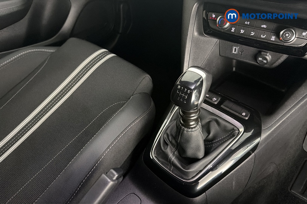 Vauxhall Corsa YES Manual Petrol Hatchback - Stock Number (1639897) - 15th supplementary image