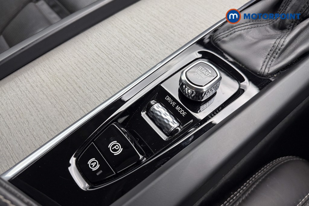 Volvo V60 Inscription Plus Automatic Petrol Estate - Stock Number (1674333) - 20th supplementary image