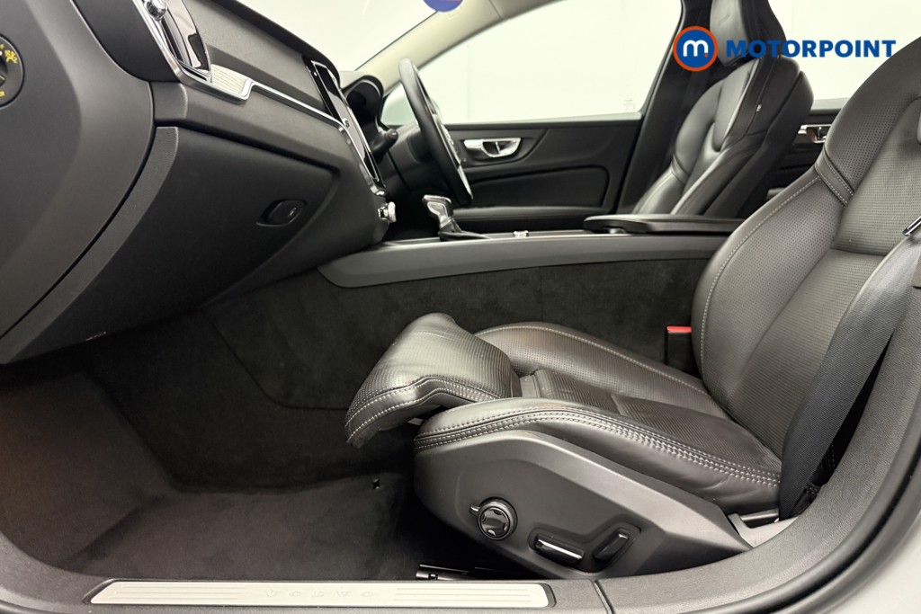 Volvo V60 Inscription Plus Automatic Petrol Estate - Stock Number (1674333) - 36th supplementary image