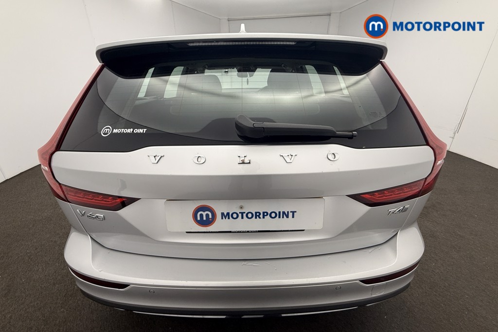 Volvo V60 Inscription Plus Automatic Petrol Estate - Stock Number (1674333) - 44th supplementary image
