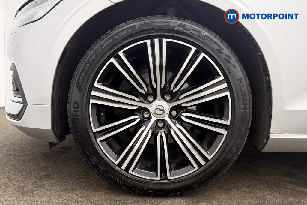 Volvo V60 Inscription Plus Automatic Petrol Estate - Stock Number (1674333) - 45th supplementary image