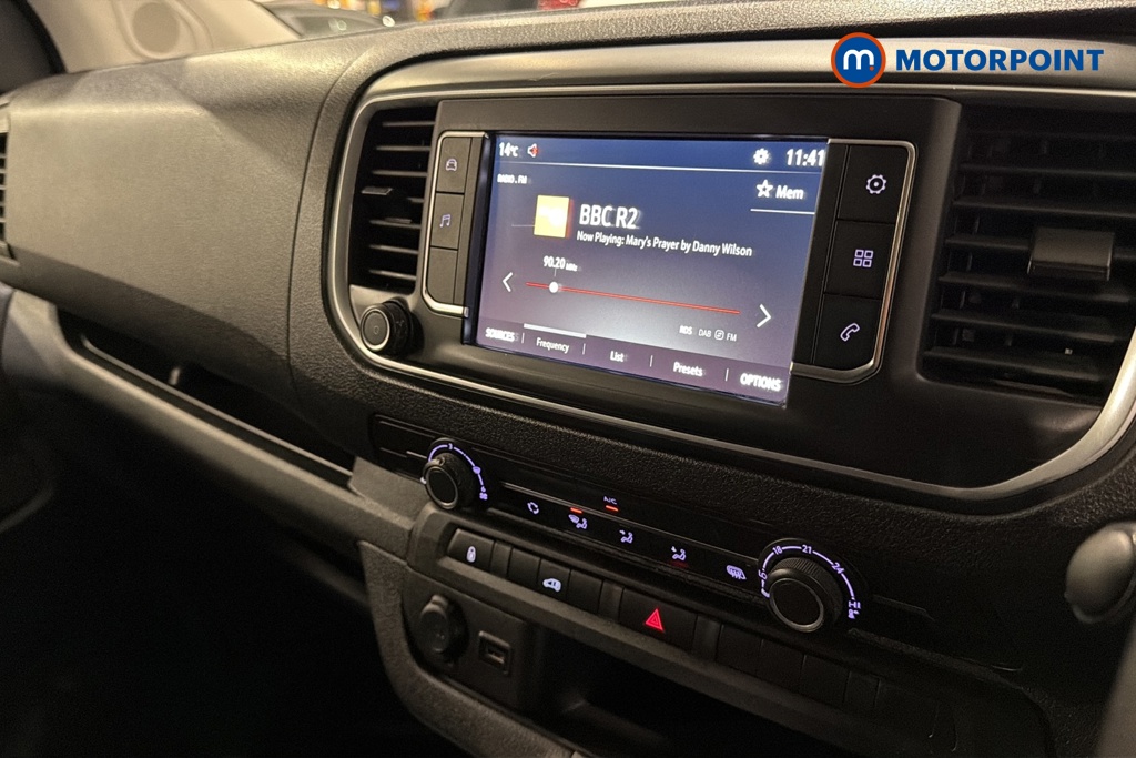 Vauxhall Vivaro Prime Manual Diesel Panel Van - Stock Number (1679831) - 8th supplementary image