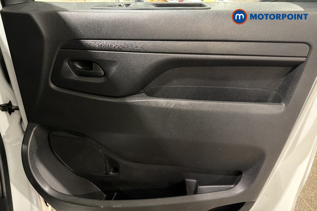 Vauxhall Vivaro Prime Manual Diesel Panel Van - Stock Number (1679831) - 18th supplementary image