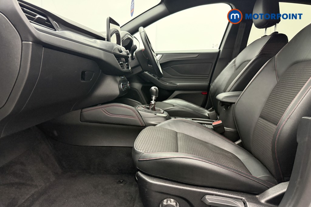Ford Focus St-Line X Manual Petrol Hatchback - Stock Number (1680994) - 25th supplementary image