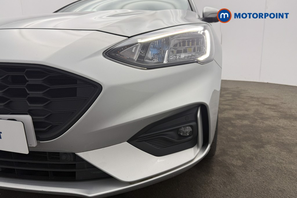 Ford Focus St-Line X Manual Petrol Hatchback - Stock Number (1680994) - 29th supplementary image