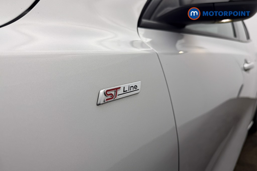 Ford Focus St-Line X Manual Petrol Hatchback - Stock Number (1680994) - 31st supplementary image