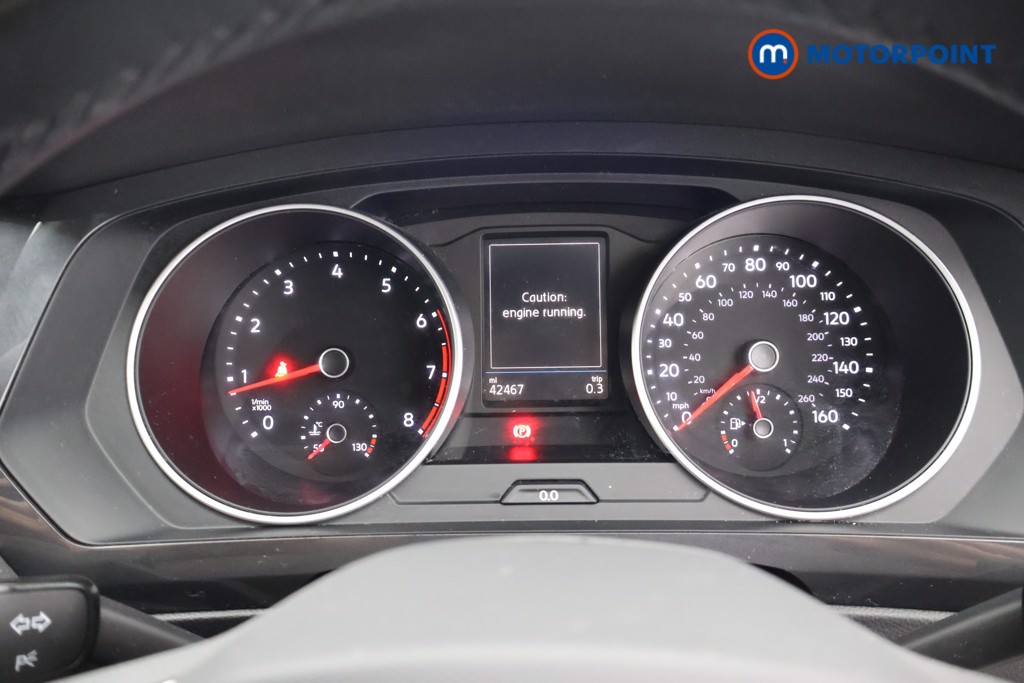 Volkswagen Tiguan Life Manual Petrol SUV - Stock Number (1681444) - 4th supplementary image