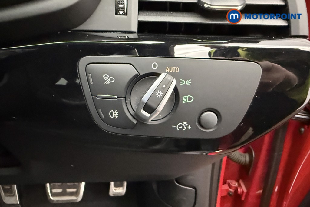 Audi A4 Black Edition Automatic Petrol Estate - Stock Number (1681797) - 4th supplementary image