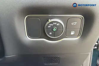 Chery Tiggo 8 Summit Automatic Petrol Plug-In Hybrid SUV - Stock Number (1682710) - 11th supplementary image