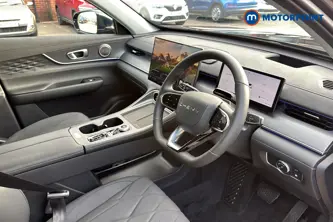 Chery Tiggo 8 Summit Automatic Petrol Plug-In Hybrid SUV - Stock Number (1682710) - 1st supplementary image