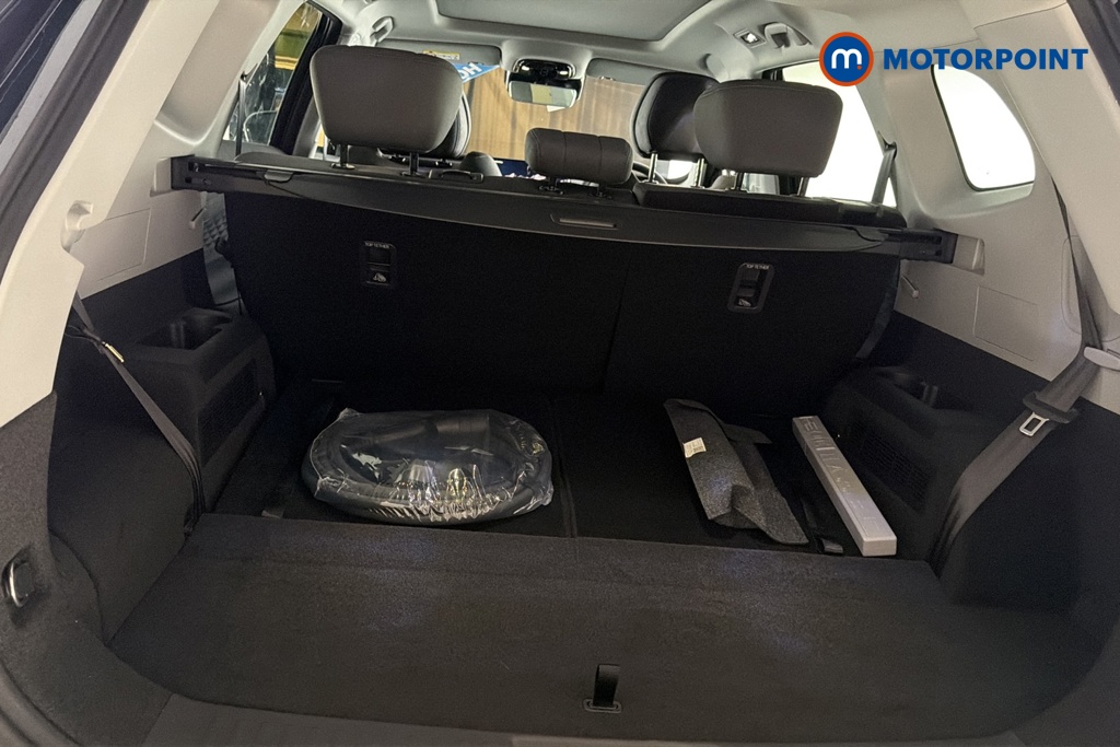 Chery Tiggo 8 Summit Automatic Petrol Plug-In Hybrid SUV - Stock Number (1682717) - 30th supplementary image