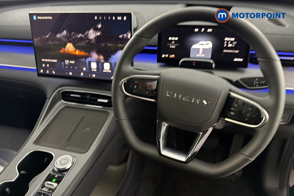 Chery Tiggo 8 Summit Automatic Petrol Plug-In Hybrid SUV - Stock Number (1682717) - 1st supplementary image